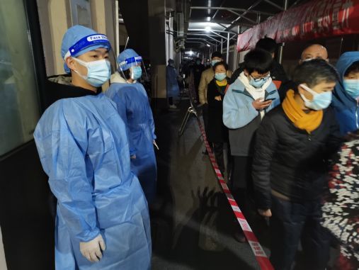 ���ߡ��޷���������ʱ�������������ͬ��