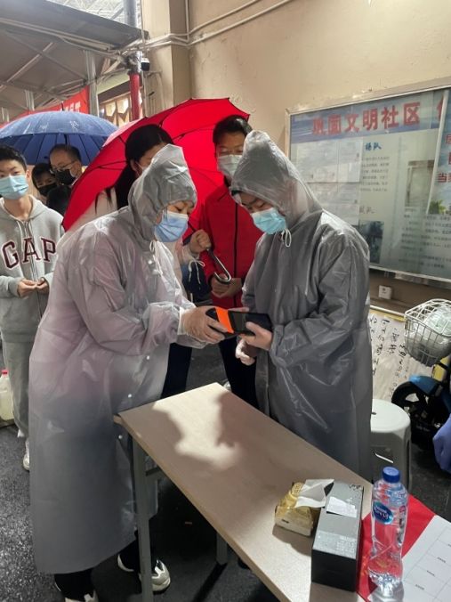 ���ߡ��޷���������ʱ�������������ͬ��